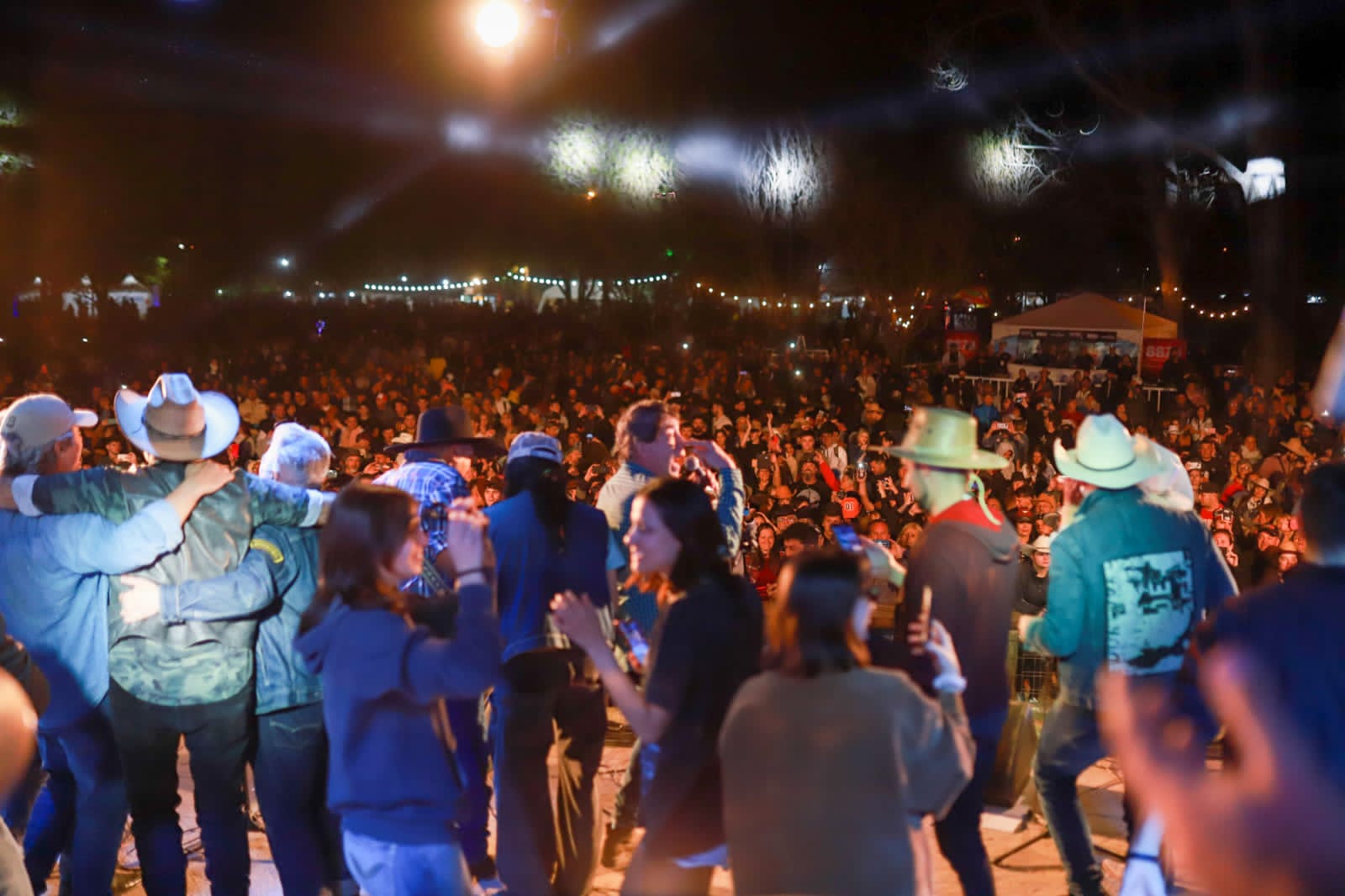 Regreso explosivo: 70 mil personas visitaron el Festival Country