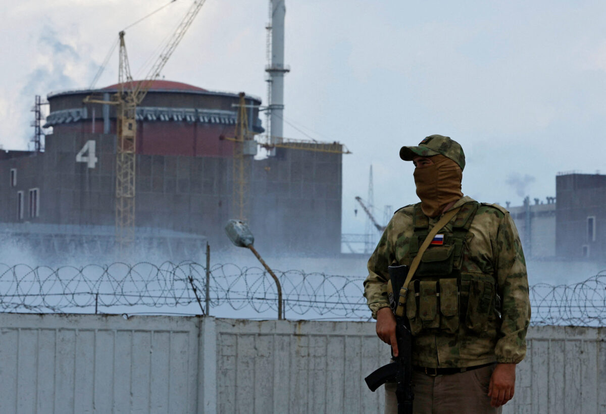 Ucrania acusó al ejército ruso de secuestrar al director de la planta nuclear de Zaporizhzhia