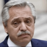 Procesaron a Alberto Fernández en la causa de los seguros