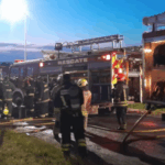 Un camión que transportaba formol derramó parte de su carga en Ruta 9 y generó un amplio operativo de emergencia