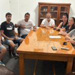 El Centro de Comercio de San Pedro fortalece el vínculo con el grupo de pelota paleta