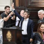 Proponen frenar la pauta oficial de Kicillof para pagar la deuda de IOMA