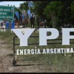 Juicio por YPF: la Justicia de EE.UU. suspende las demandas contra Argentina hasta que se resuelva la cuestión de fondo