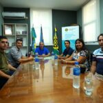 San Pedro gestiona obras y materiales ante Vialidad Provincial para mejorar calles y rutas