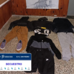 Allanamientos en Gobernador Castro: secuestran prendas, un arma blanca y demoran a tres jóvenes por una causa con repercusión en redes