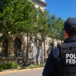 La Policía Federal realiza procedimientos en la Municipalidad, el HCD, Ashira y el basural por una causa ambiental