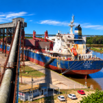 Intenso movimiento en el Puerto de San Pedro: buques, exportaciones y nuevas operaciones
